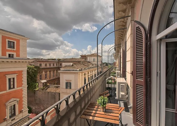 Relais Quattro Fontane Konukevi 4*